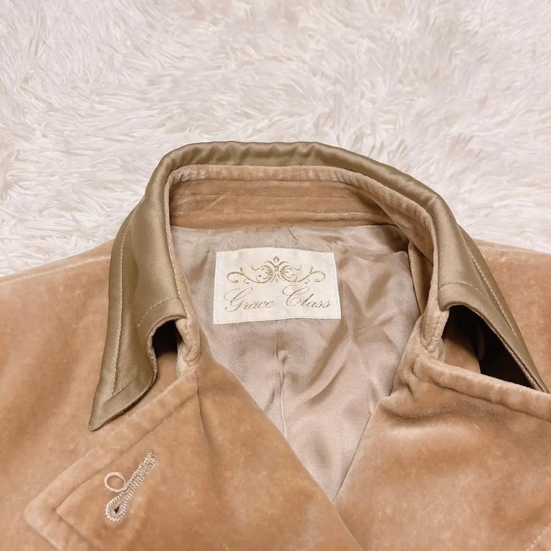 Grace Class Velour Stainless Trench Coat Beige