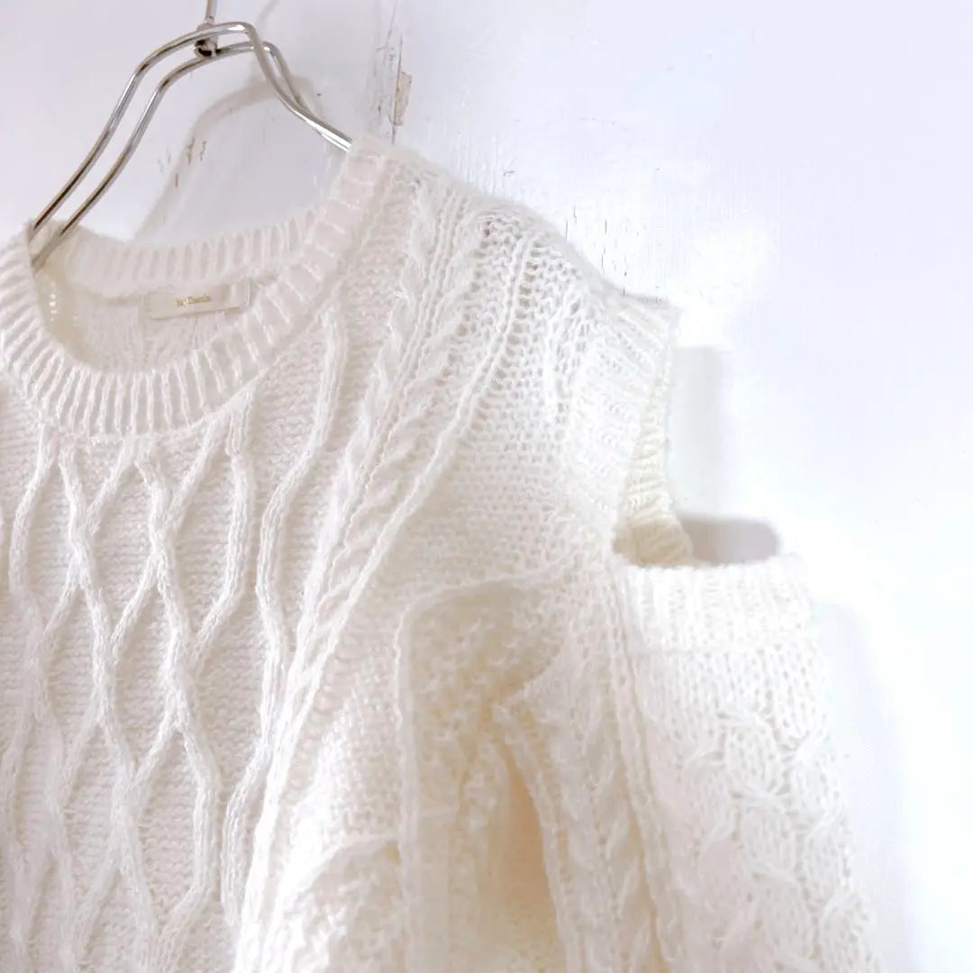 [Beauty] Reikazun [F] Short length sweater cable knitting open shoulder | 【美品】レイカズン【Ｆ】ショート丈セーター　ケーブル編み　オープンショルダー