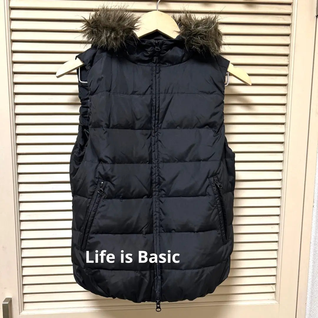 Chaleco de plumón negro con pelo Life is Basic 44