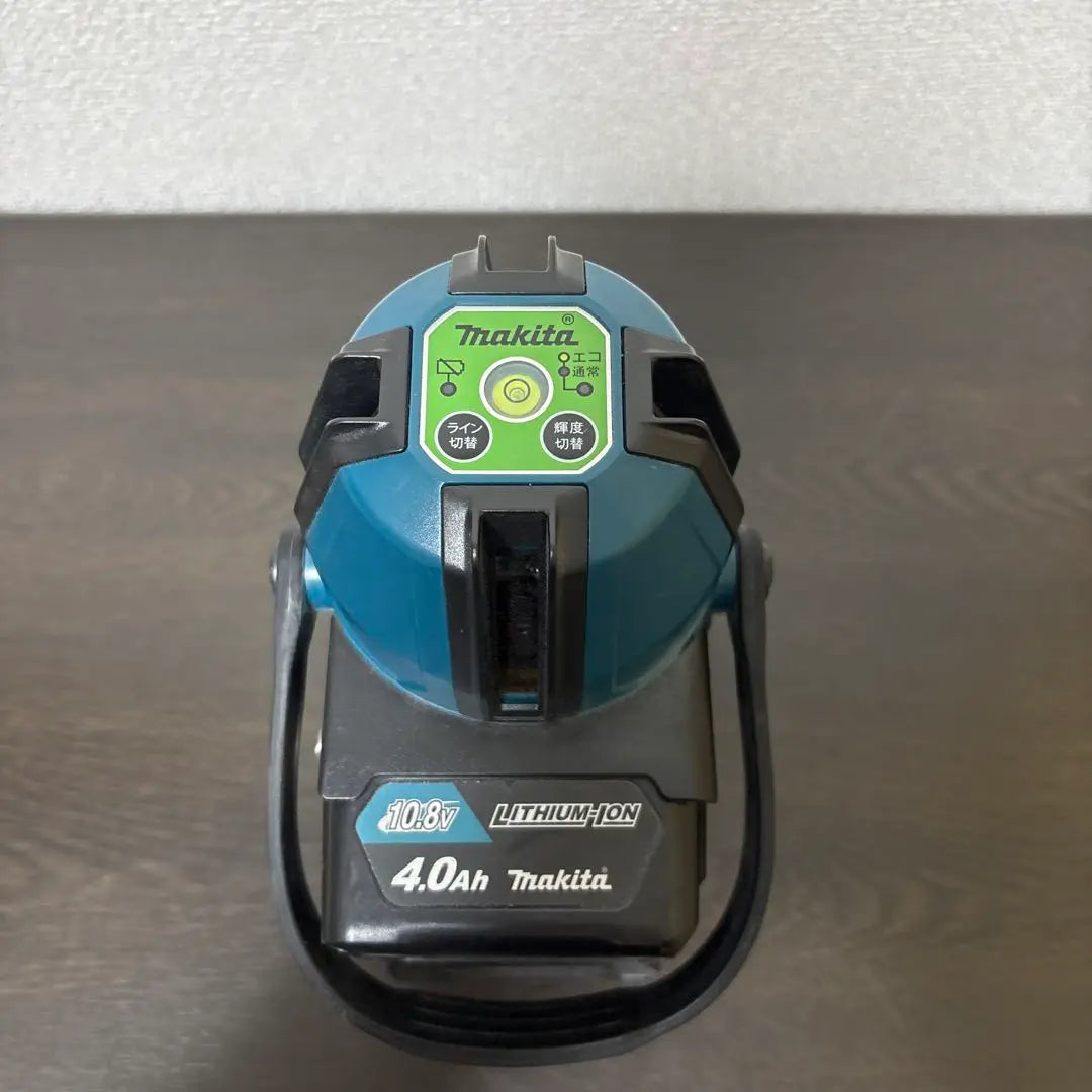 [Beauty] Makita Makita rechargeable shop Indoor / outdoor laser ink outlet SK40GD | 【美品】Makita マキタ 充電式屋内・屋外兼用レーザー墨出し器　SK40GD