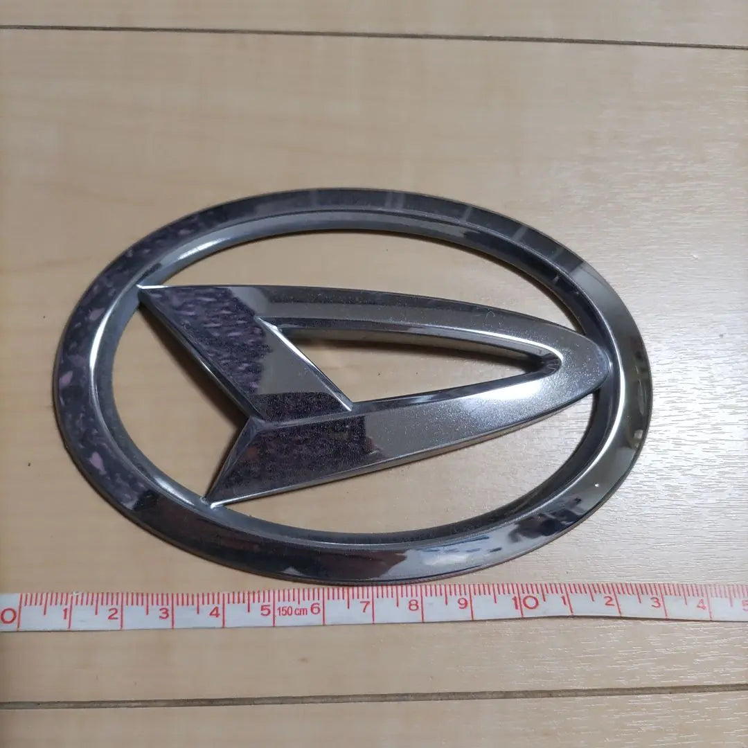 Daihatsu Genuine Silver Emblem 10