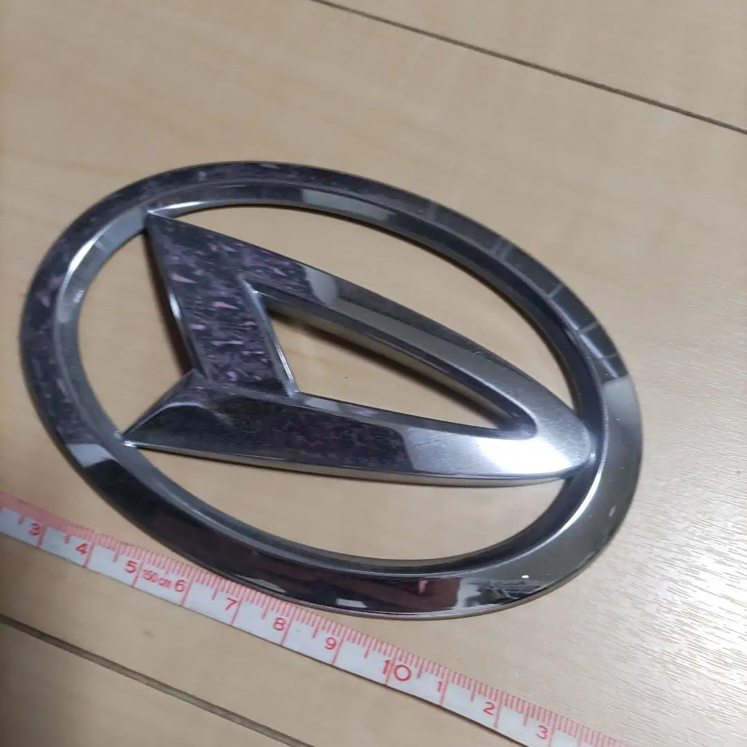 Daihatsu Genuine Silver Emblem 10