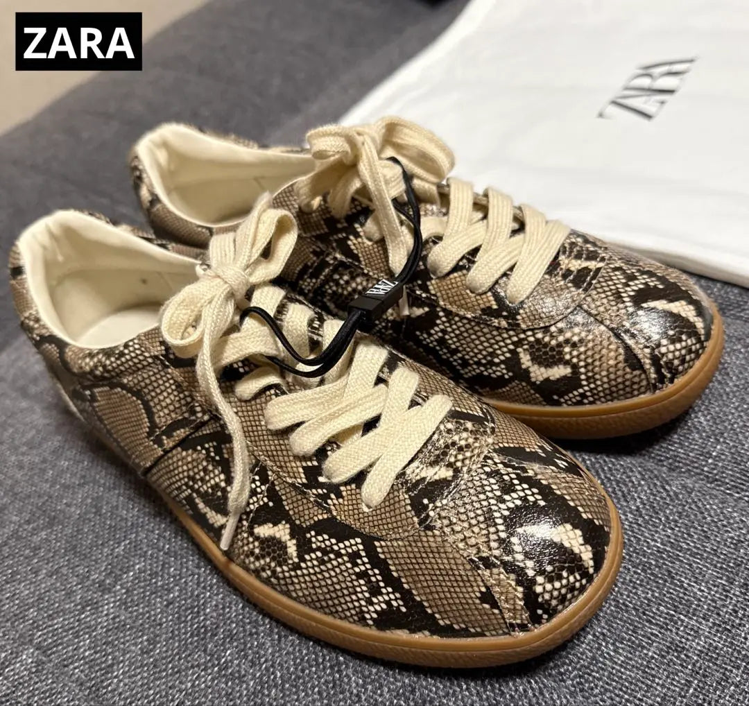 [ZARA] ZARA Animal Print Sneakers Snake Green 38 (24,6cm)