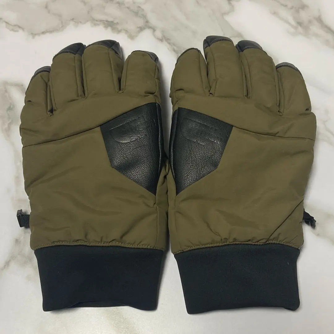 THE NORTH FACE The North Face Gloves NN61713