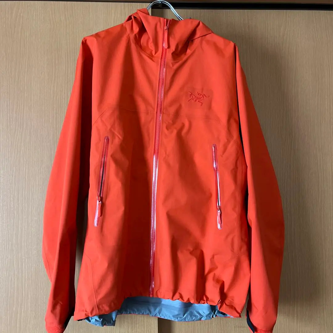 Arc'teryx Beta Jacket M