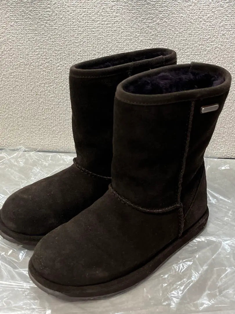 emu Australia sheepskin boots