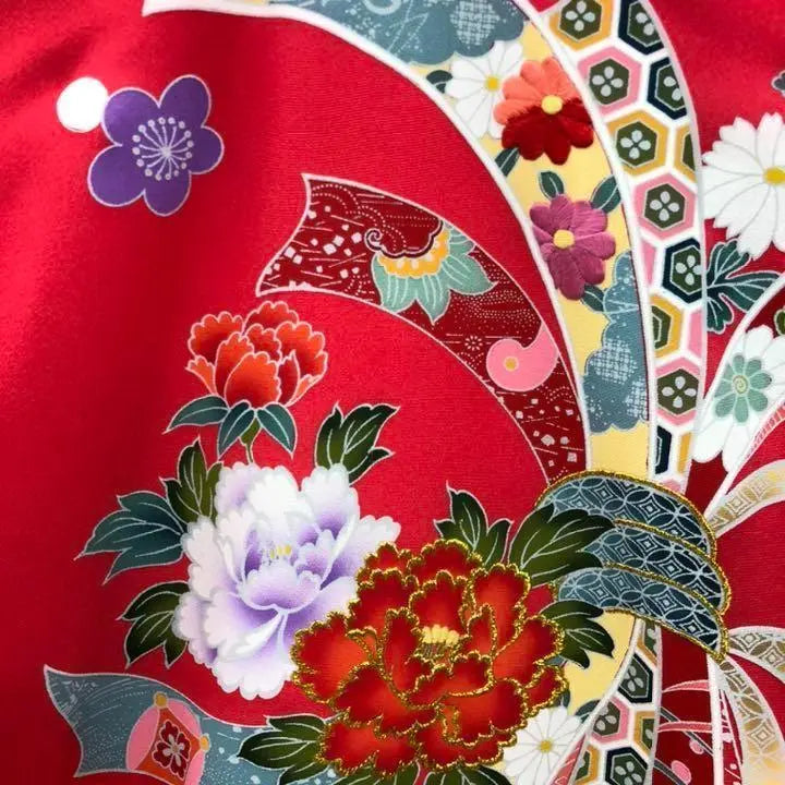 By1873 Pure silk one body red embroidery flower with undergarment | BY1873 正絹 一つ身 赤 刺繍 花 襦袢付 牡丹 豪華 七五三 かけ着