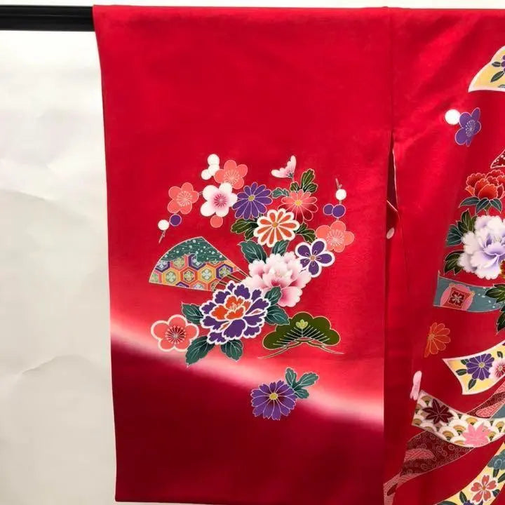 By1873 Body de pura seda con bordado de flores rojas y ropa interior | BY1873 正絹 一つ身 赤 刺繍 花 襦袢付 牡丹 豪華 七五三 かけ着