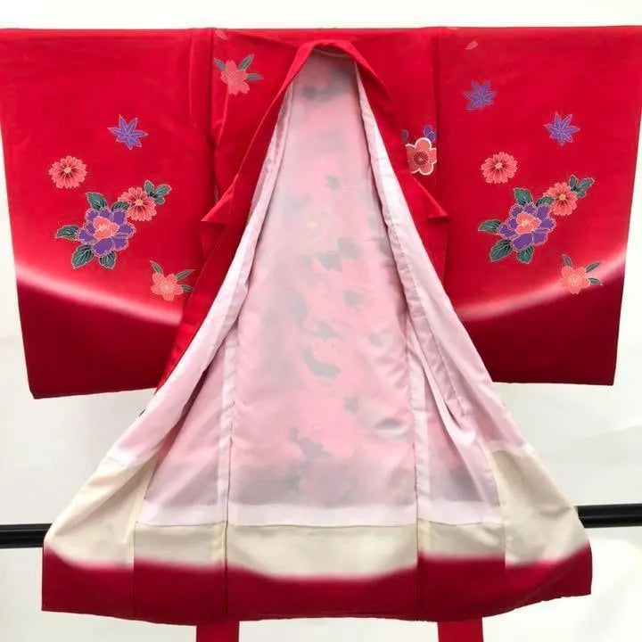 By1873 Body de pura seda con bordado de flores rojas y ropa interior | BY1873 正絹 一つ身 赤 刺繍 花 襦袢付 牡丹 豪華 七五三 かけ着