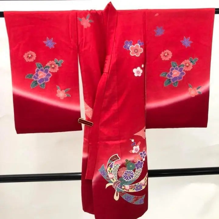 By1873 Body de pura seda con bordado de flores rojas y ropa interior | BY1873 正絹 一つ身 赤 刺繍 花 襦袢付 牡丹 豪華 七五三 かけ着