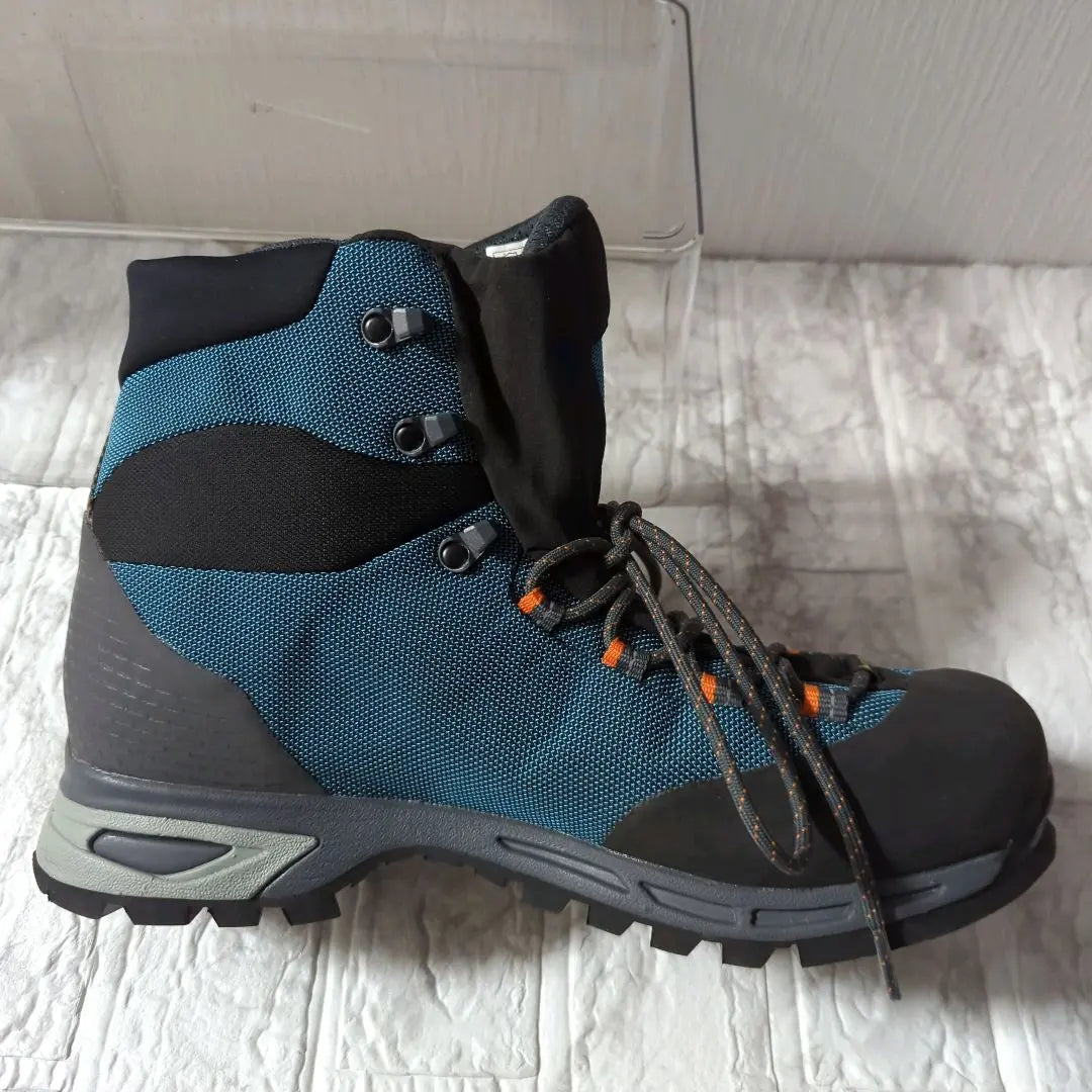 New Sportiva Trango TRK Gore-Tex Mountaineering Boots Blue 27.5