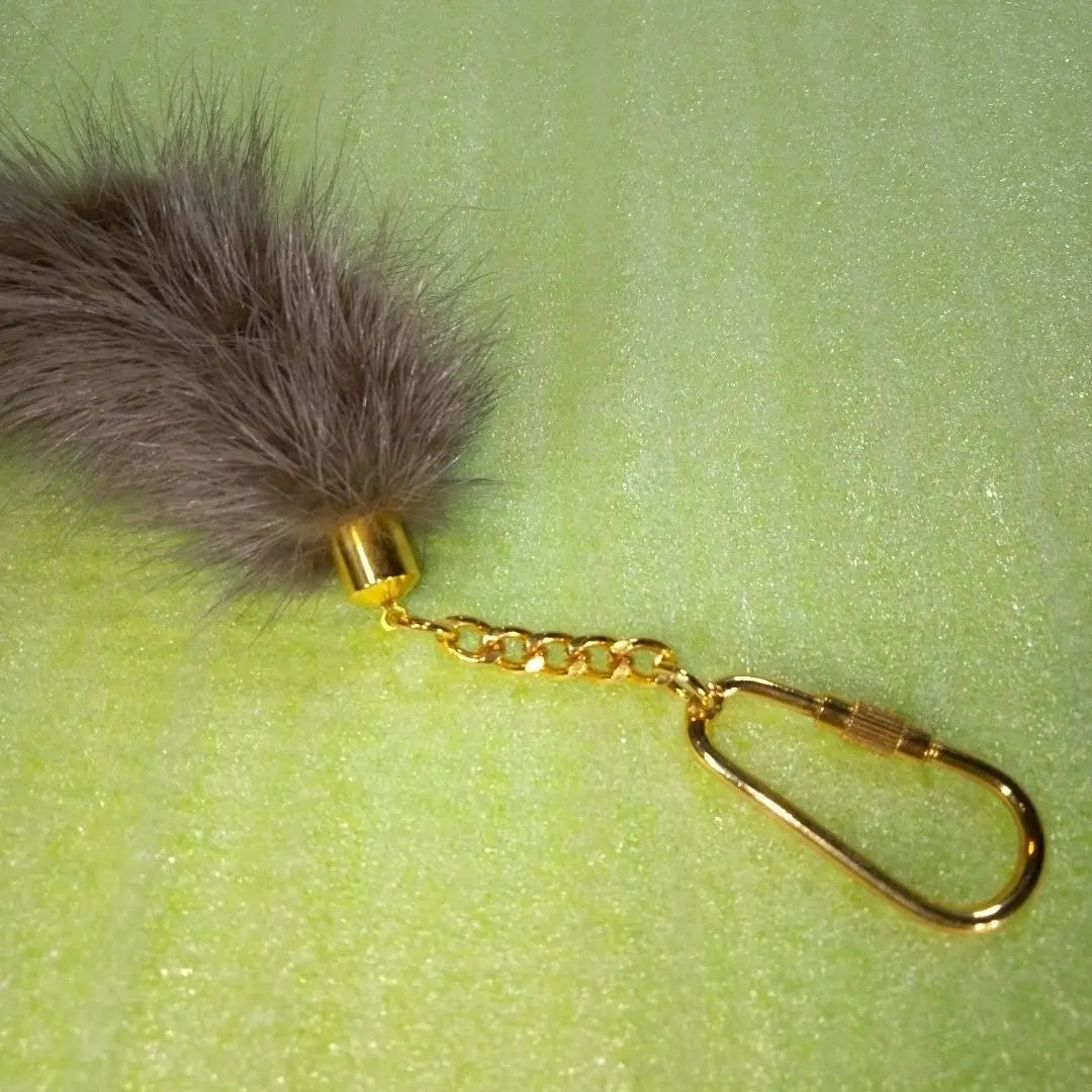 Tail charm, gray, fur, keychain, keyring, keychain