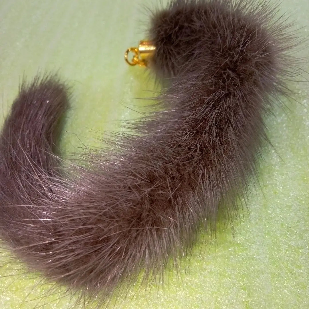 Tail charm, gray, fur, keychain, keyring, keychain