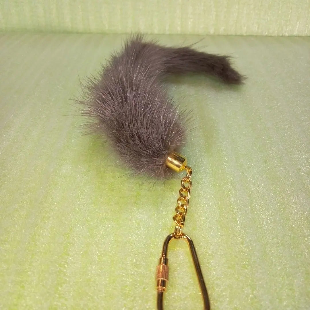 Tail charm, gray, fur, keychain, keyring, keychain