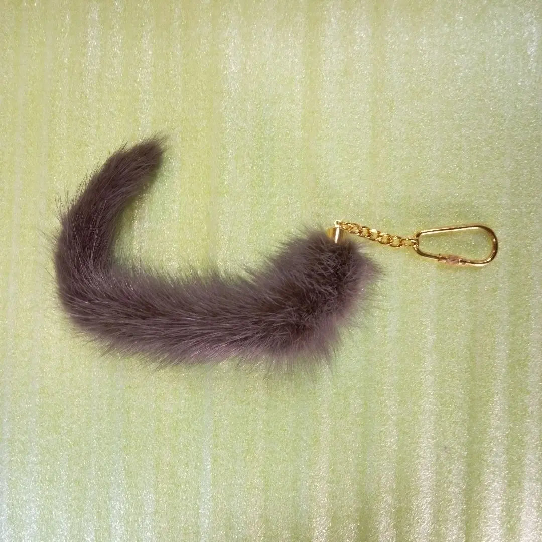 Tail charm, gray, fur, keychain, keyring, keychain