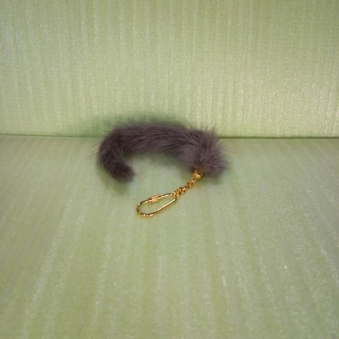 Tail charm, gray, fur, keychain, keyring, keychain