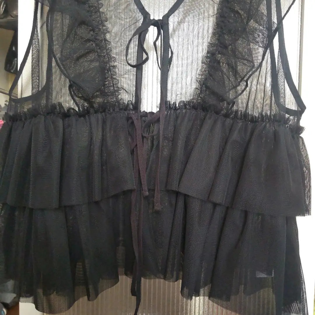 ★Ginasis This season's new tag included Sheer Frill Vest Black Popular Price Sold Out Items difficult to obtain!