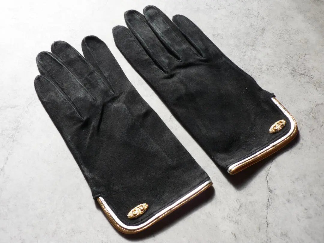 Guantes de gamuza negros de Christian Dior de Christian Diow