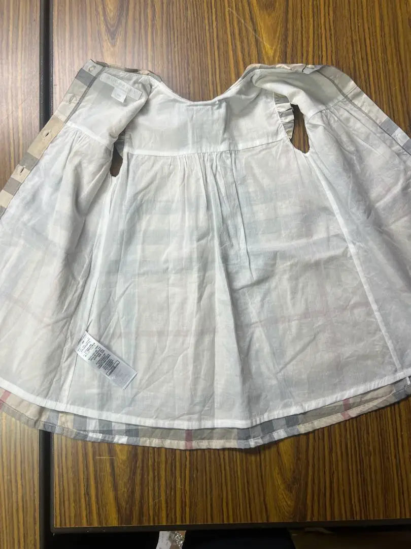 BURBERRY NIÑOS Burberry 18M 38cm