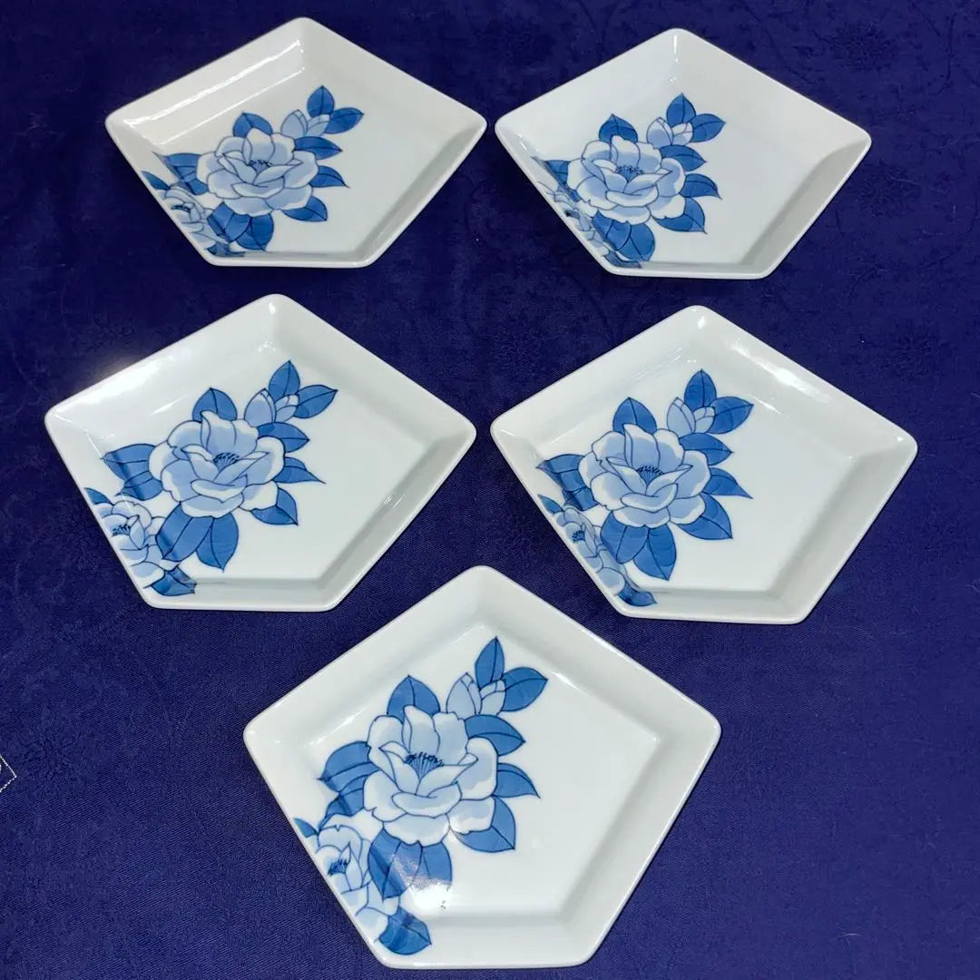 Nabeshima, Imari, Taichiro Kiln, Camellia, Hand-painted, 5-piece set, Unused