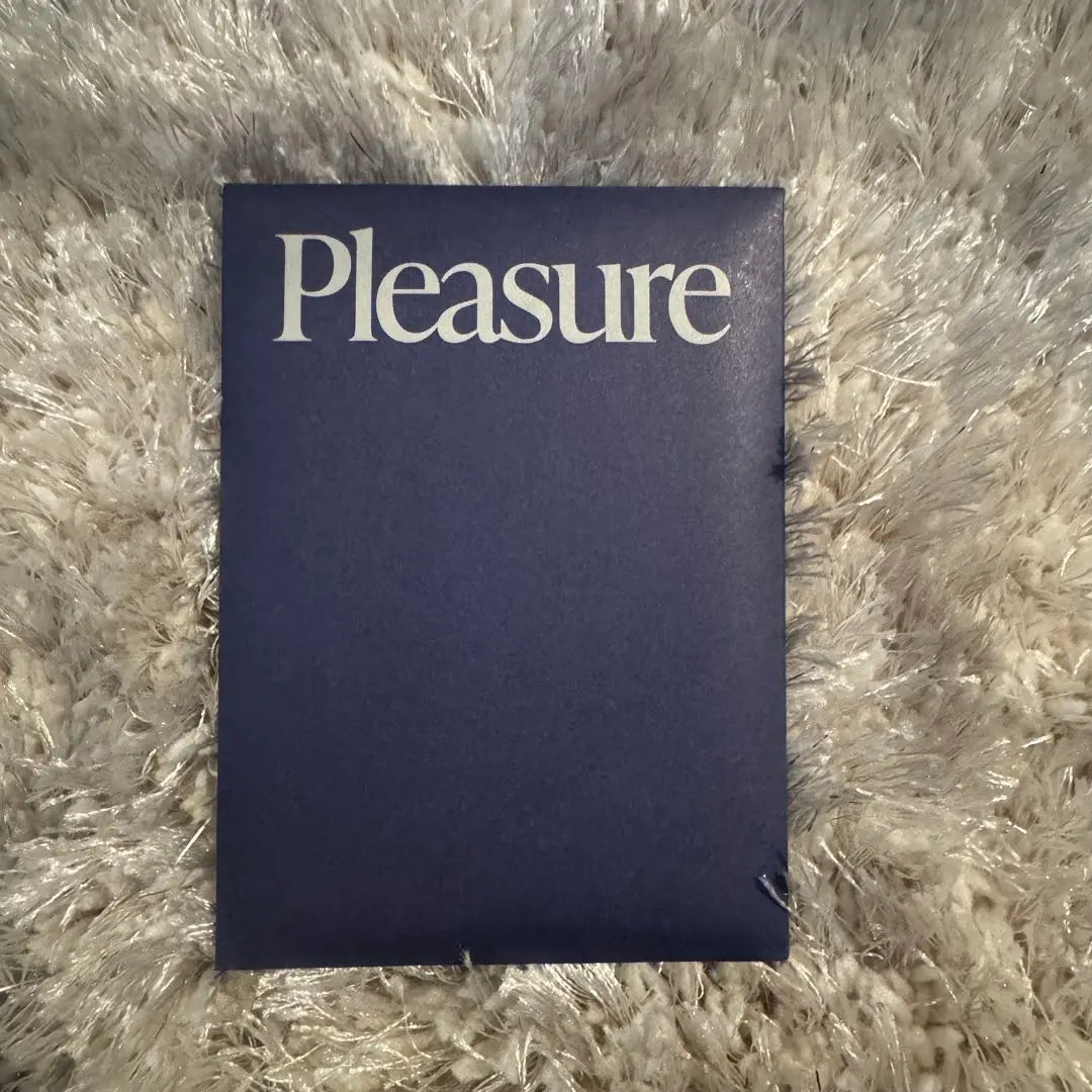 treasure pleasure mumo bonus trading card magnet