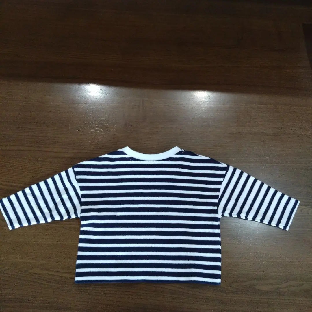 Camiseta corta y cosida de manga larga para niños de Uniqlo, a rayas, azul marino y blanco, talla 80