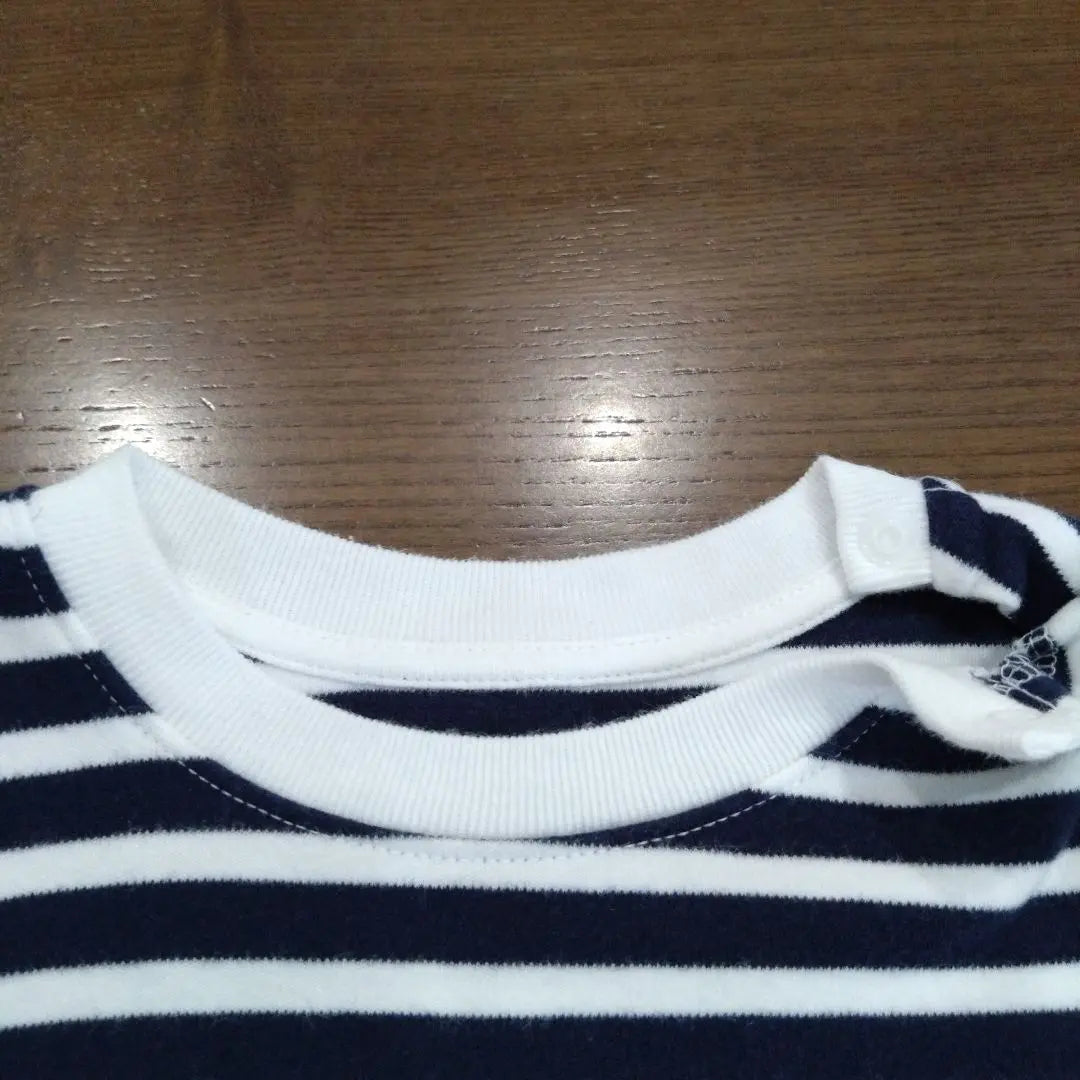 Camiseta corta y cosida de manga larga para niños de Uniqlo, a rayas, azul marino y blanco, talla 80