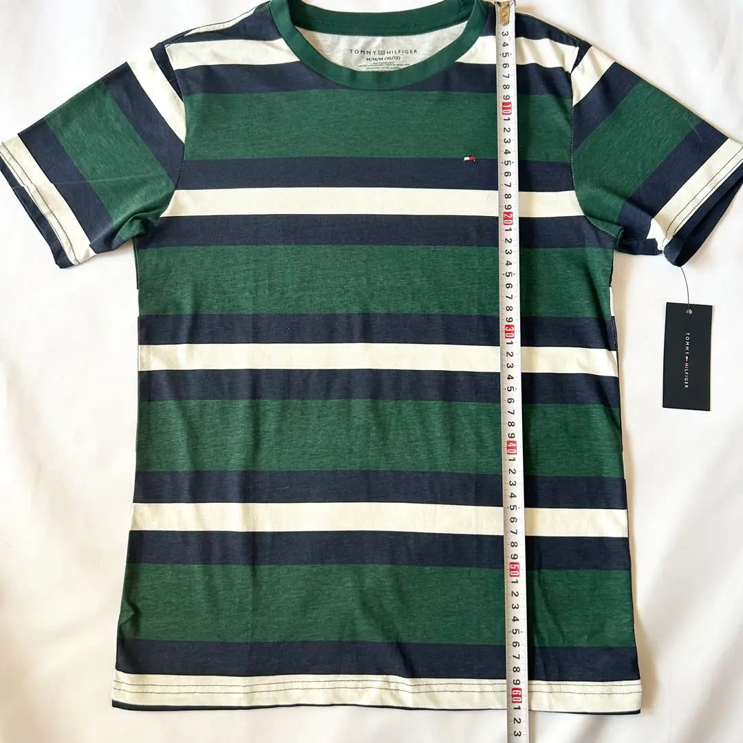 Tommy Hilfiger Tommy T-shirt (slightly damaged) Boys M