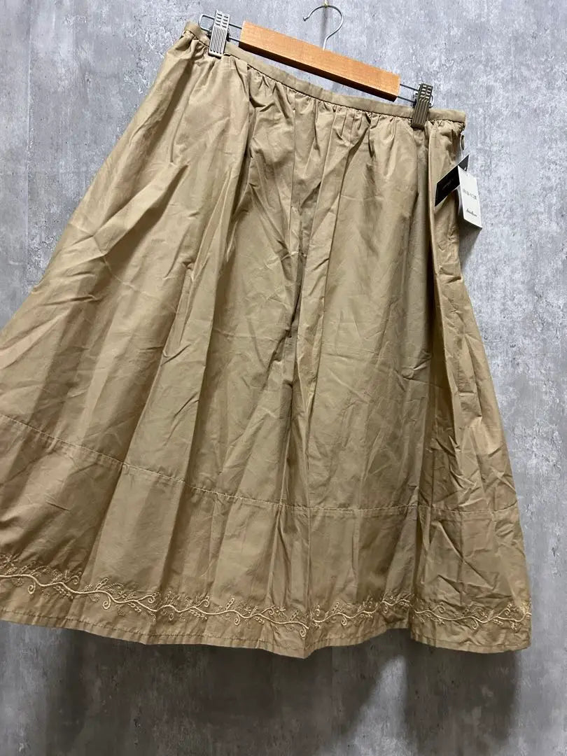 ☆Unused item with tag☆ Eddie Bauer Skirt M