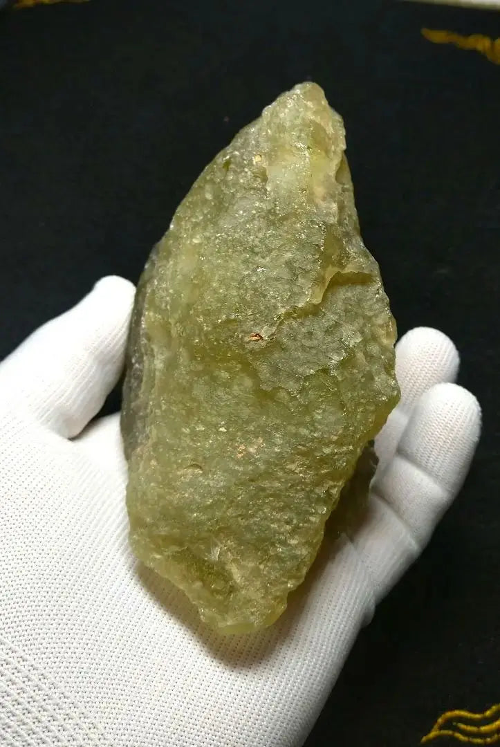 [Súper, súper raro] Gran grupo de piedra cruda de vidrio libio de 720 g