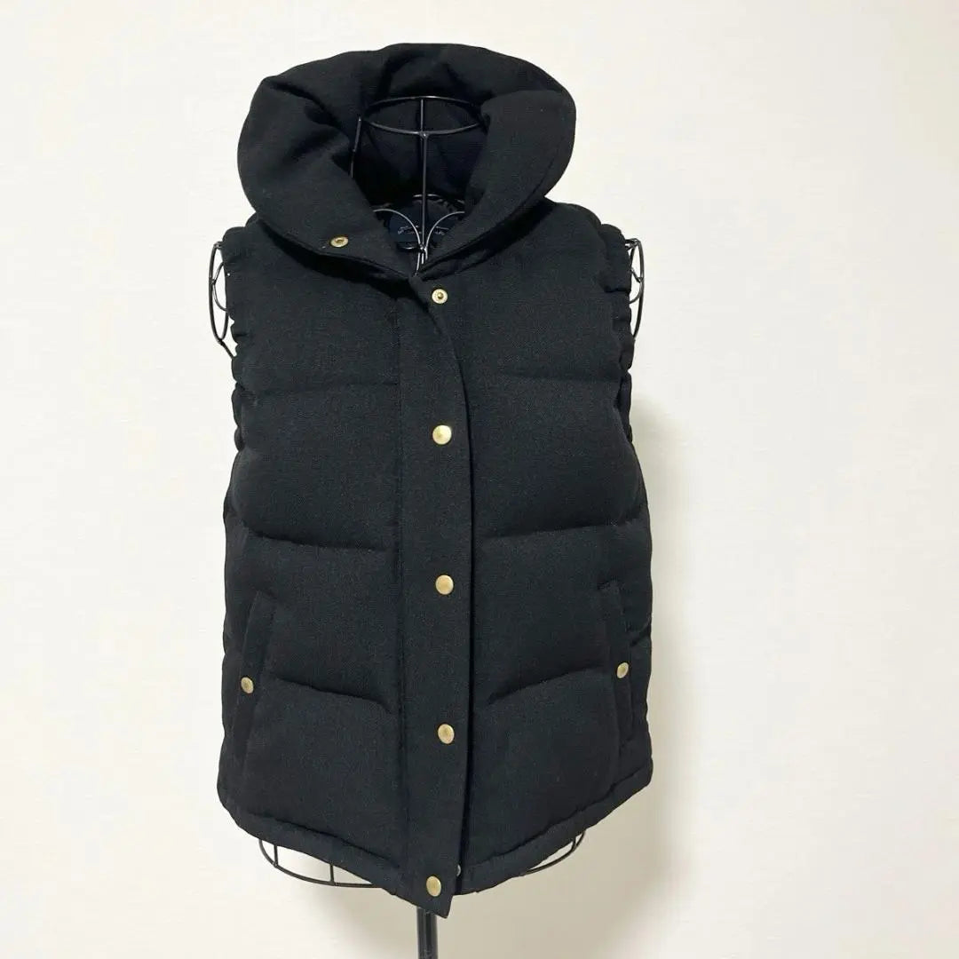 Framework Down Vest S Botón Negro Dorado Casual Limpio Otoño/Invierno Protección contra el frío | フレームワーク ダウンベスト S 黒 金ボタン カジュアル 清楚 秋冬 防寒