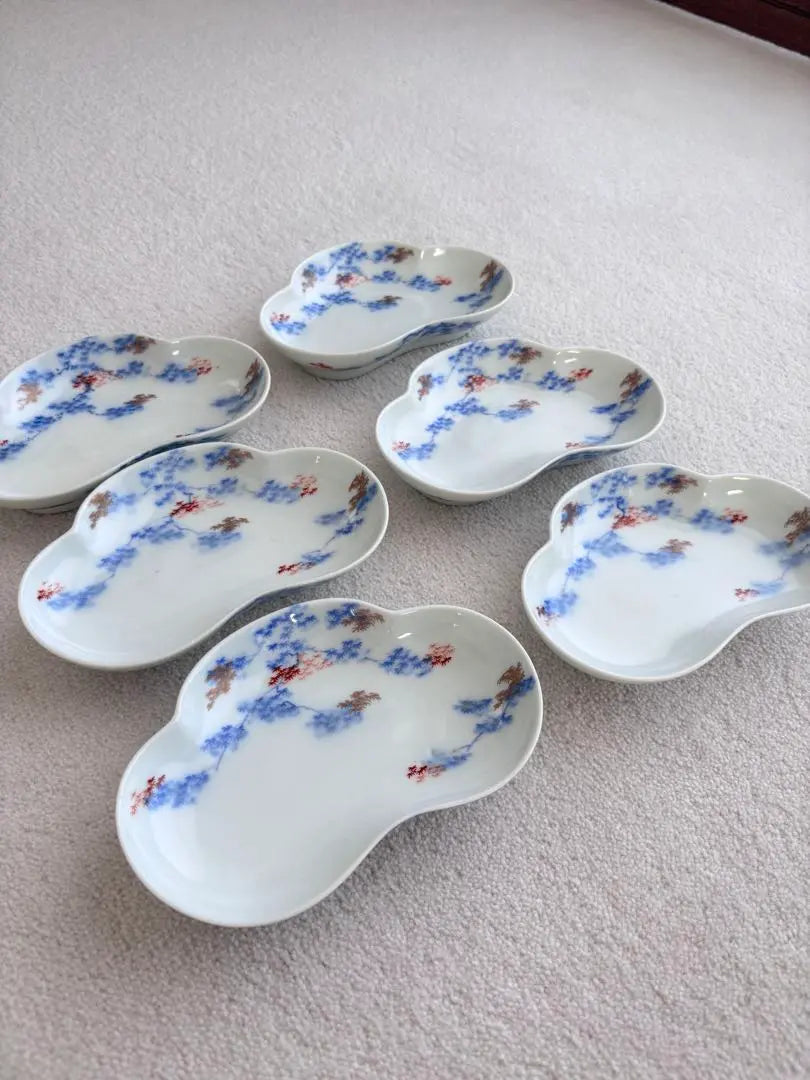 Super high-quality antique hand-painted cloud-shaped floral ceramic plate set of 6