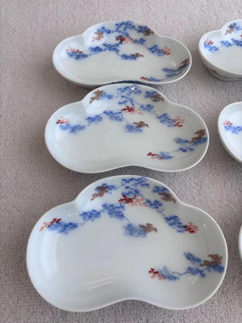 Super high-quality antique hand-painted cloud-shaped floral ceramic plate set of 6