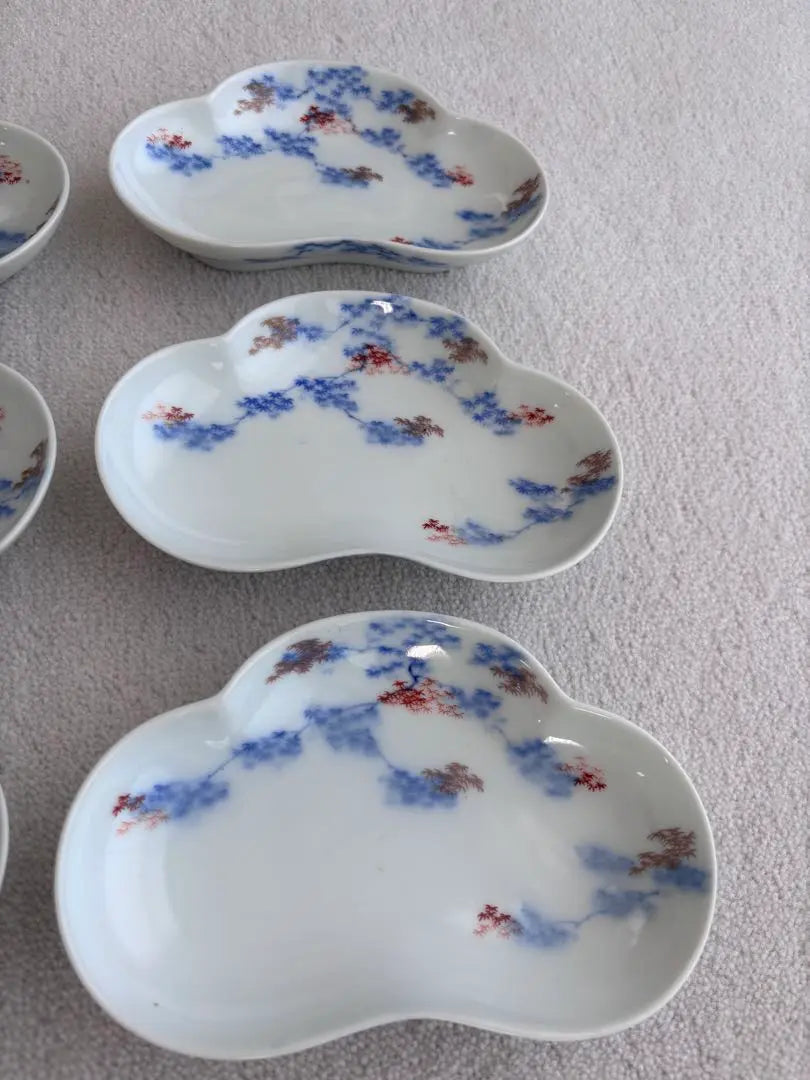 Super high-quality antique hand-painted cloud-shaped floral ceramic plate set of 6