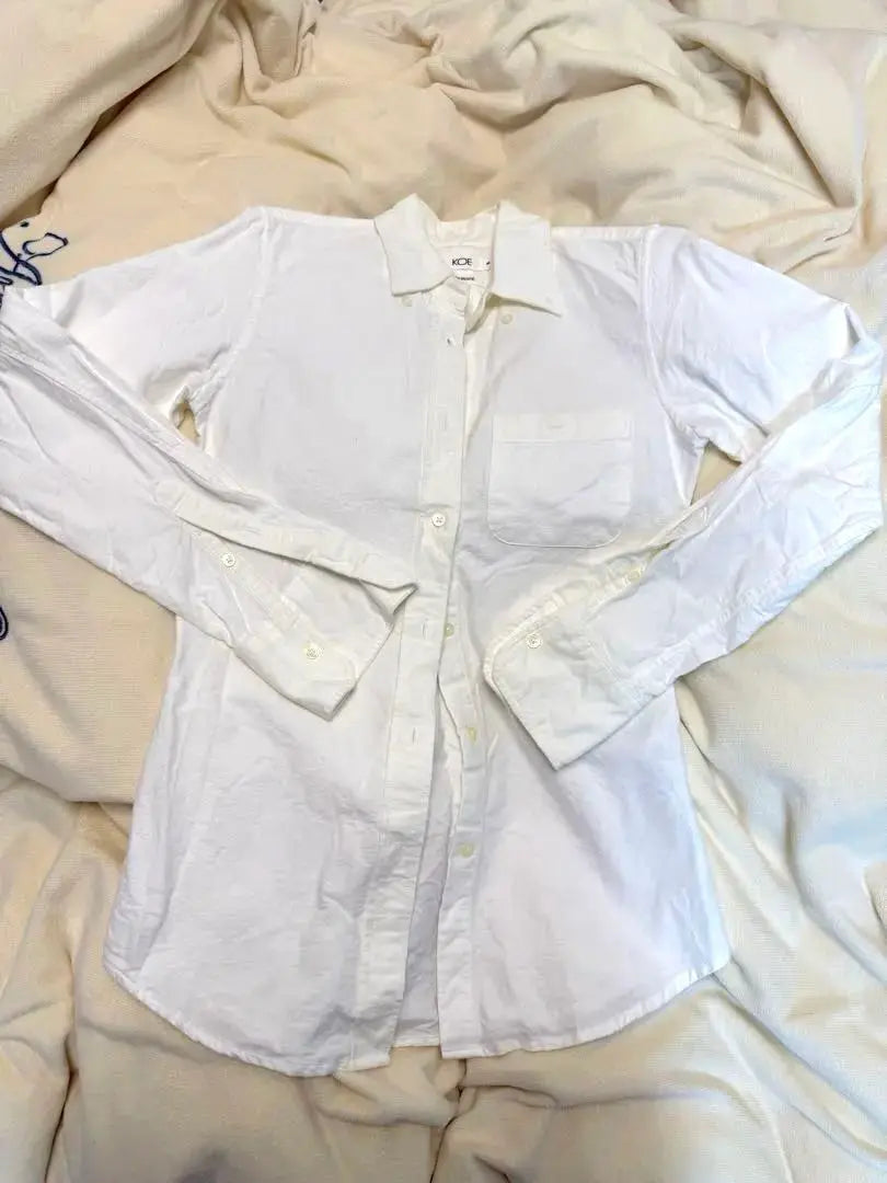 [Casi sin usar] Camisa abotonada KOE×THOM BROWNE talla S blanca