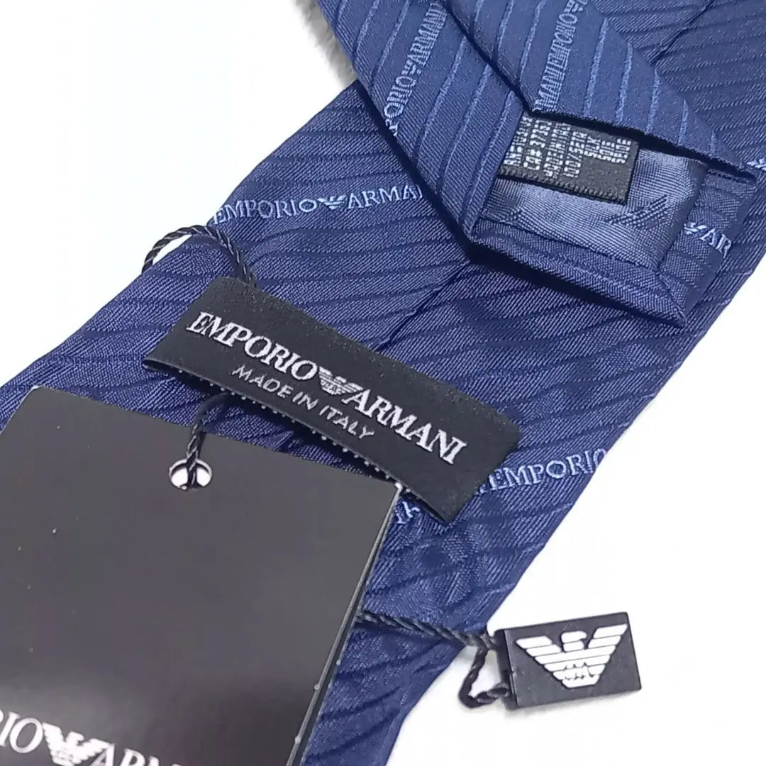 [New and unused tag included] Emporio Armani Jacquard Logo Tie Silk