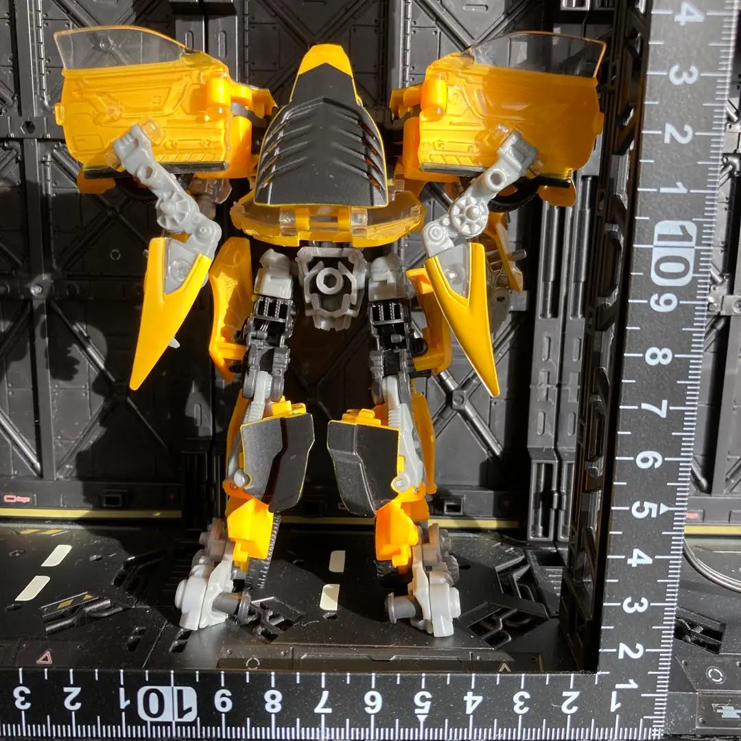 TLK22 Nuevo transformador Bumble Bee Last King King | TLK22 ニューバンブルビー トランスフォーマー 最後の騎士王