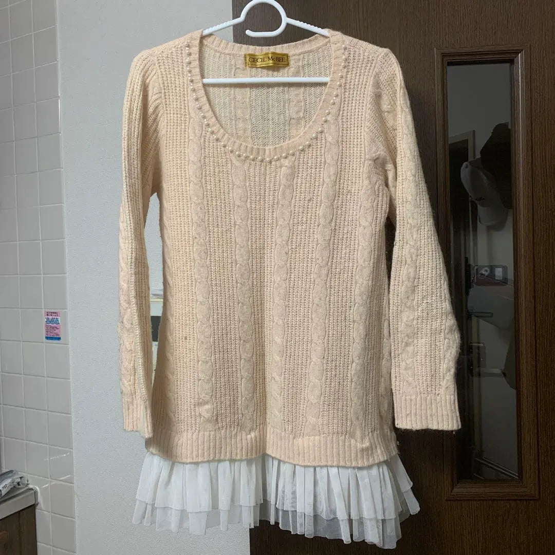 CECIL McBEE Knit Tops *If it doesn't sell by April 15th, we will be discontinued