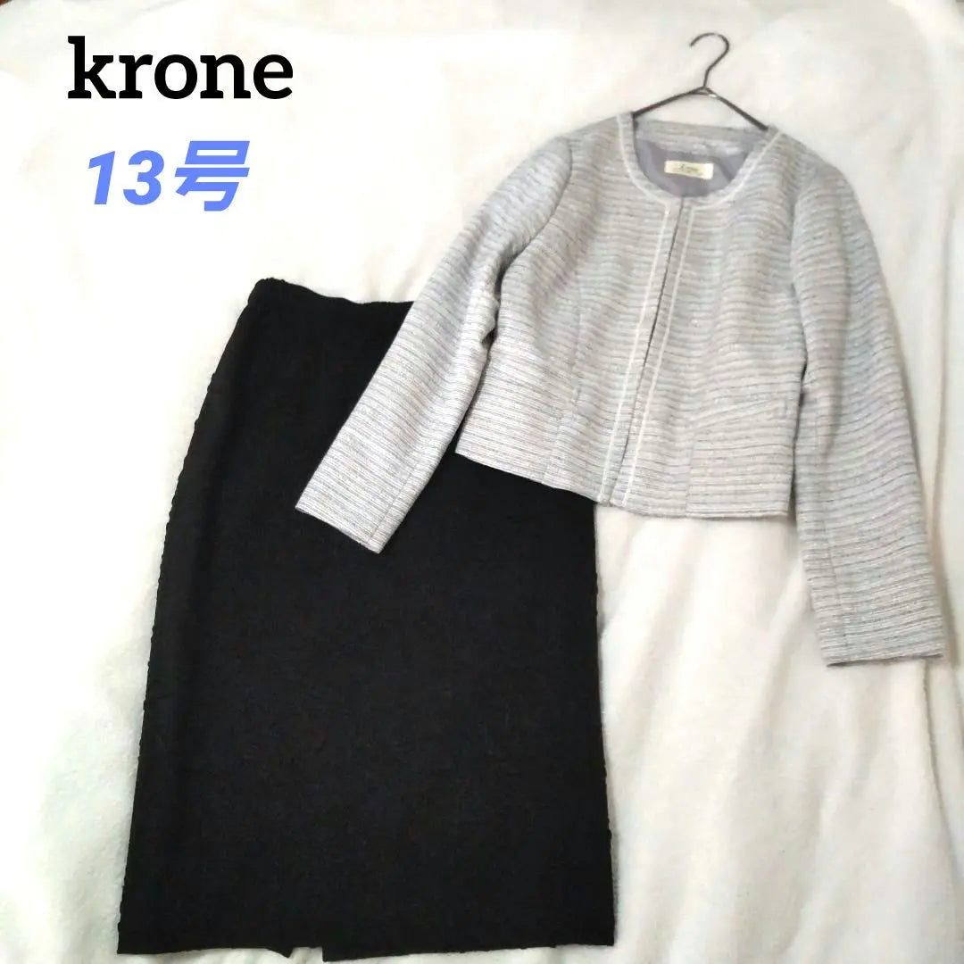 Krone Ceremony Suit Set-Up, Collarless Jacket, Long Skirt