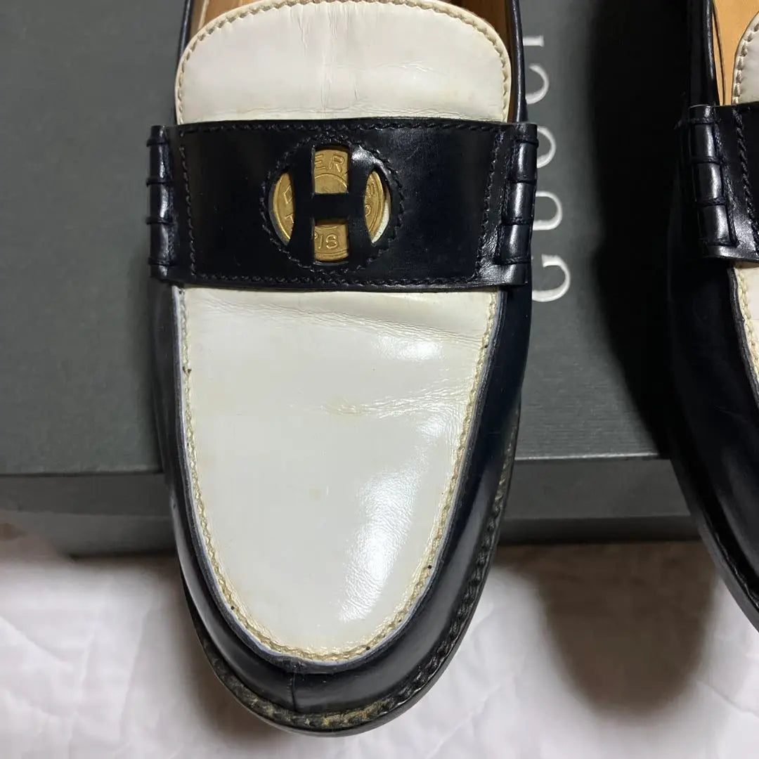 Los mocasines con monedas de Hermes están en oferta por tiempo limitado❣️