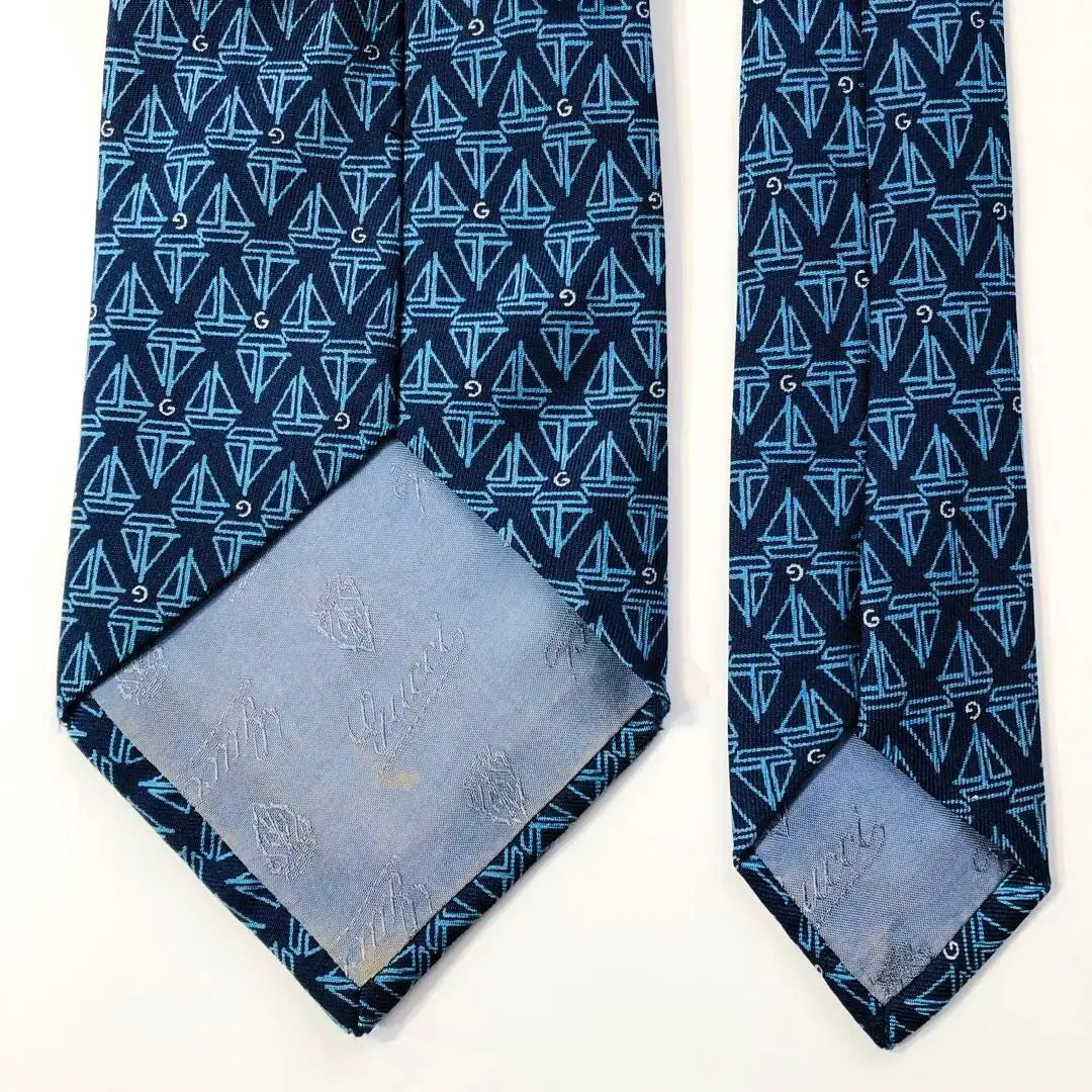 GUCCI tie motif pattern navy