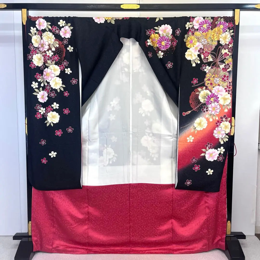 Furisode, hermoso patrón floral, halo, hilo plateado, negro, tamaño alto, procesamiento de protección, K-4160