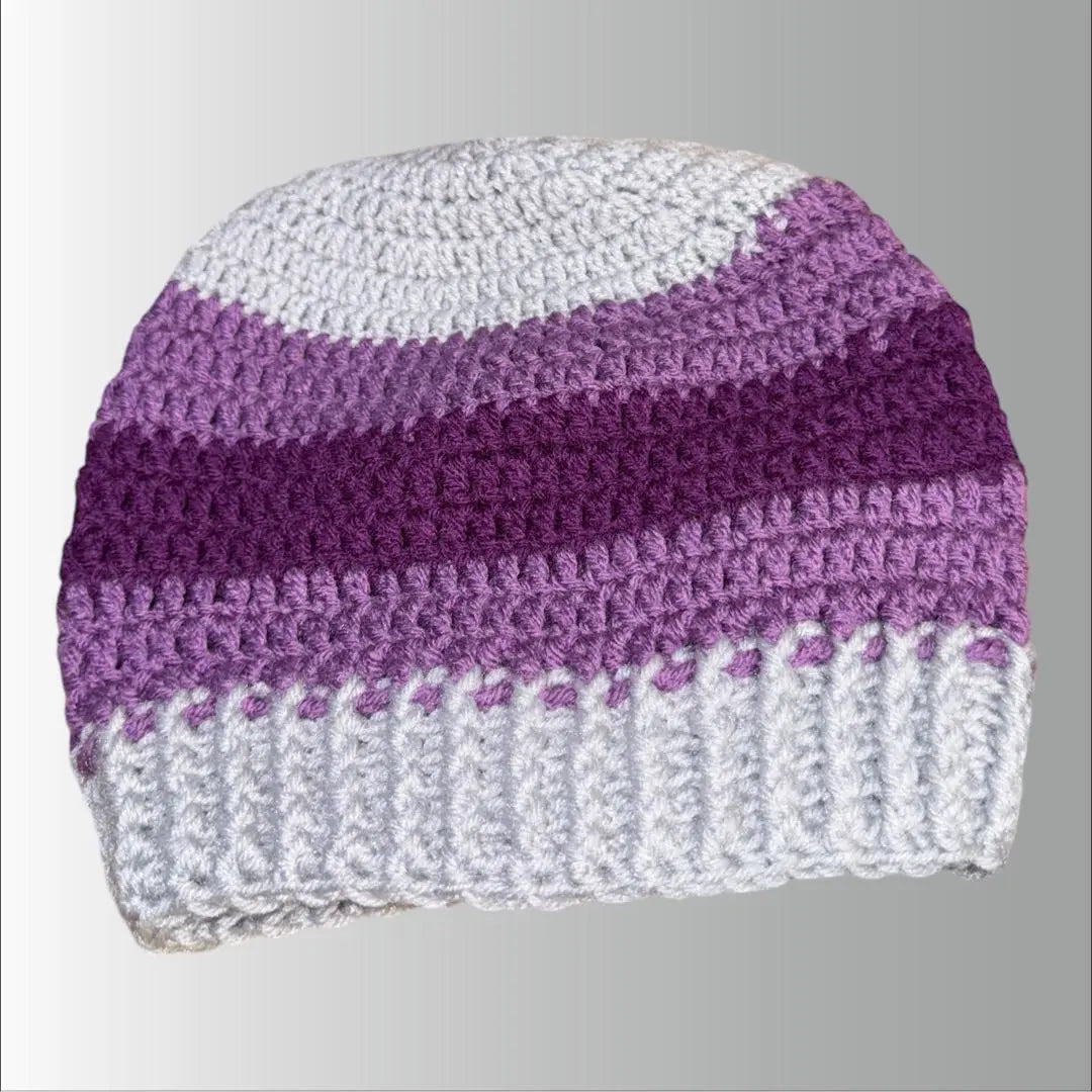 Gorro de punto hecho a mano con gradación morada y blanca | ハンドメイド ニット帽 紫と白のグラデーション