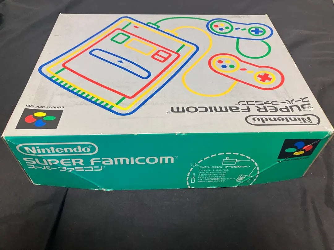 [Super Famicom] Main unit/controller/AC adapter/video cable (box and description)