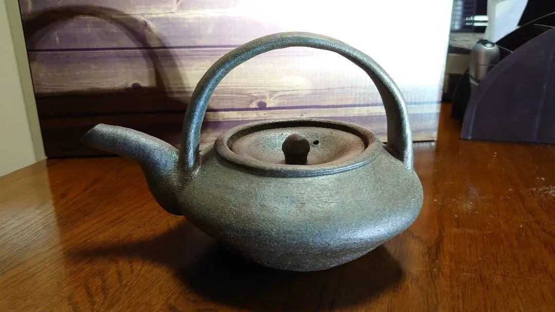 Oyodo ware, made by Matsubayashi Gene, teapot