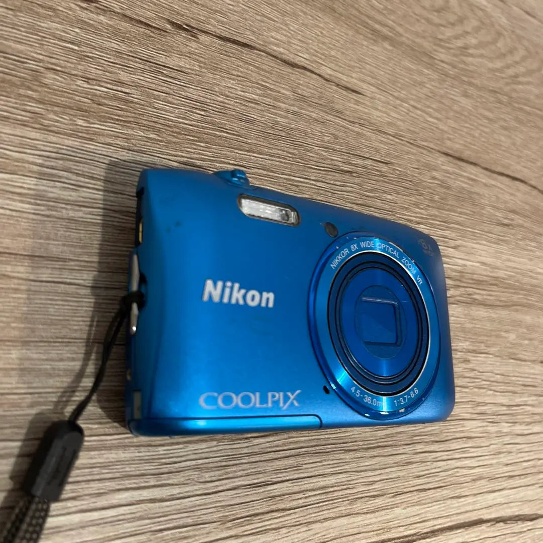 2139 Nikon COOLPIX Digital Camera S3600 Blue