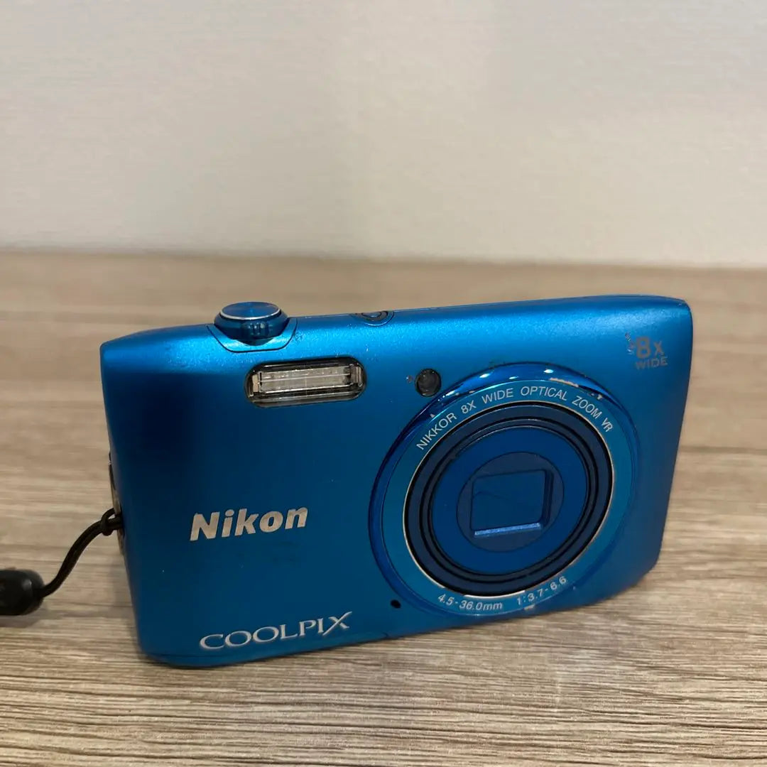 2139 Nikon COOLPIX Digital Camera S3600 Blue