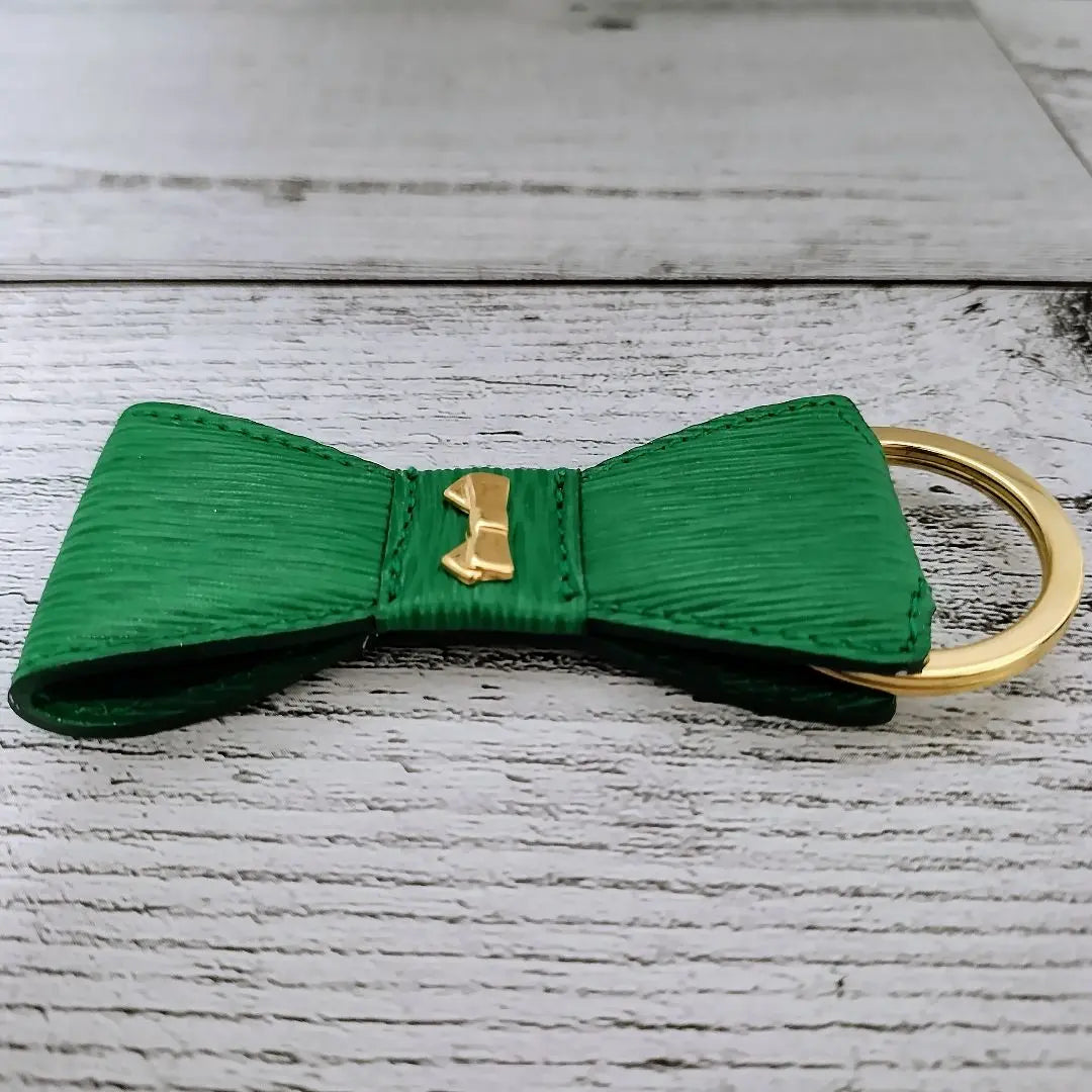 NINA RICCI Key Case Key Ring Ribbon Green