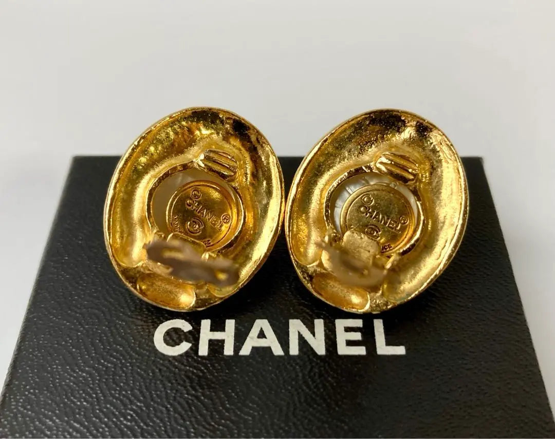 Pendientes Chanel Vintage Pearl Stone Oval Oro amarillo | シャネル ヴィンテージ パール ストーン オーバル イヤリング イエローゴールド