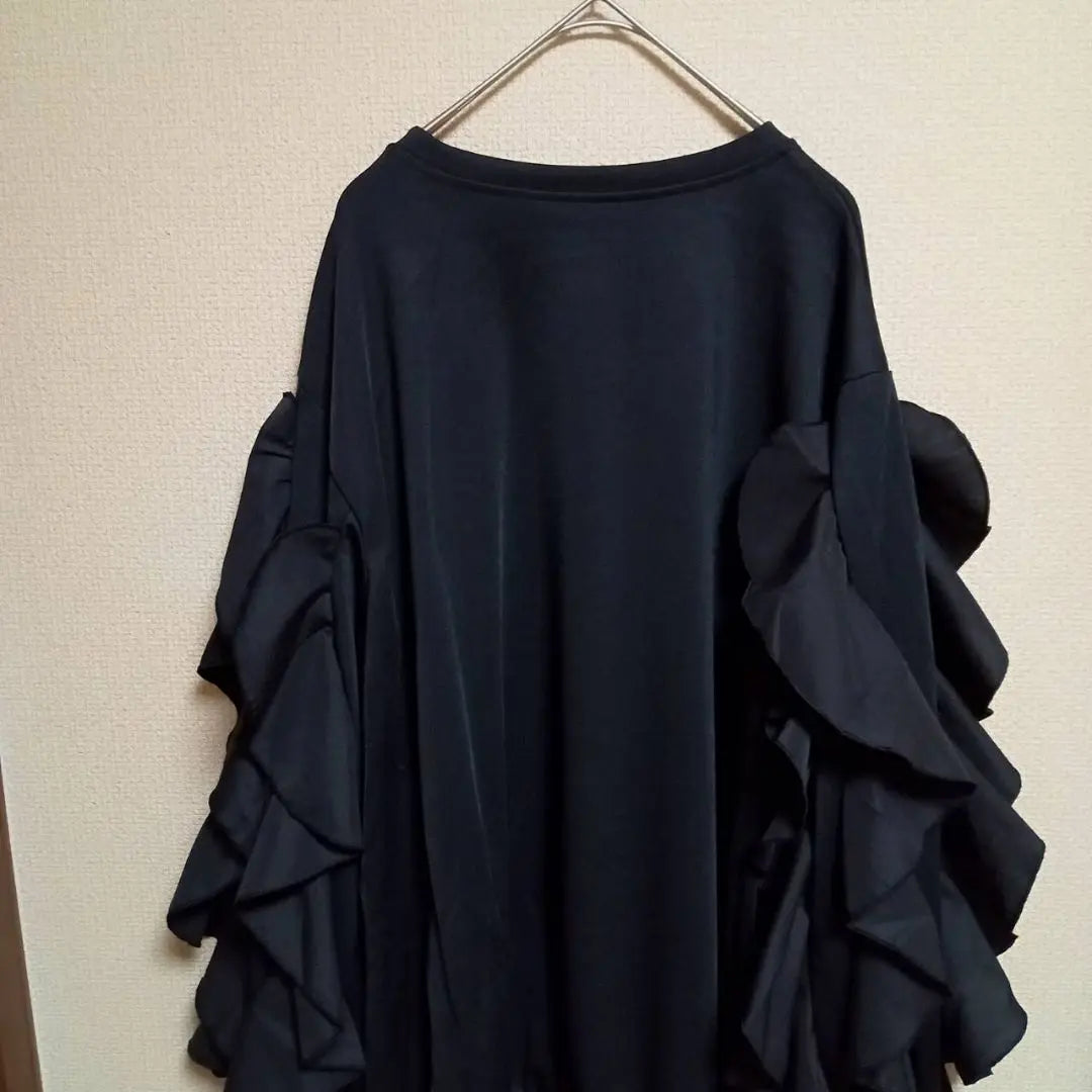 [MAITREYA 369] Brand new and unused ♡ ruffles ♡ top ♡ elegant 【M-L】 black